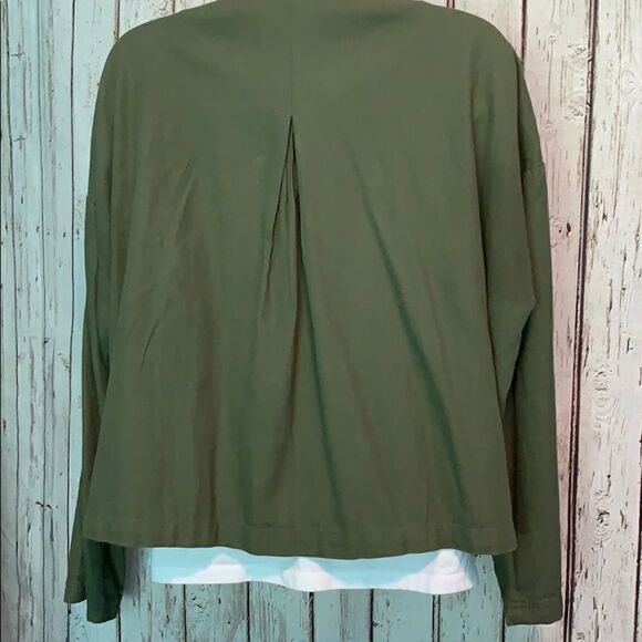 Green crop army style jacket Med worn once - Picture 3 of 8